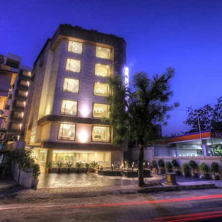 Scenaria Hotel Ahmedabad Luaran gambar