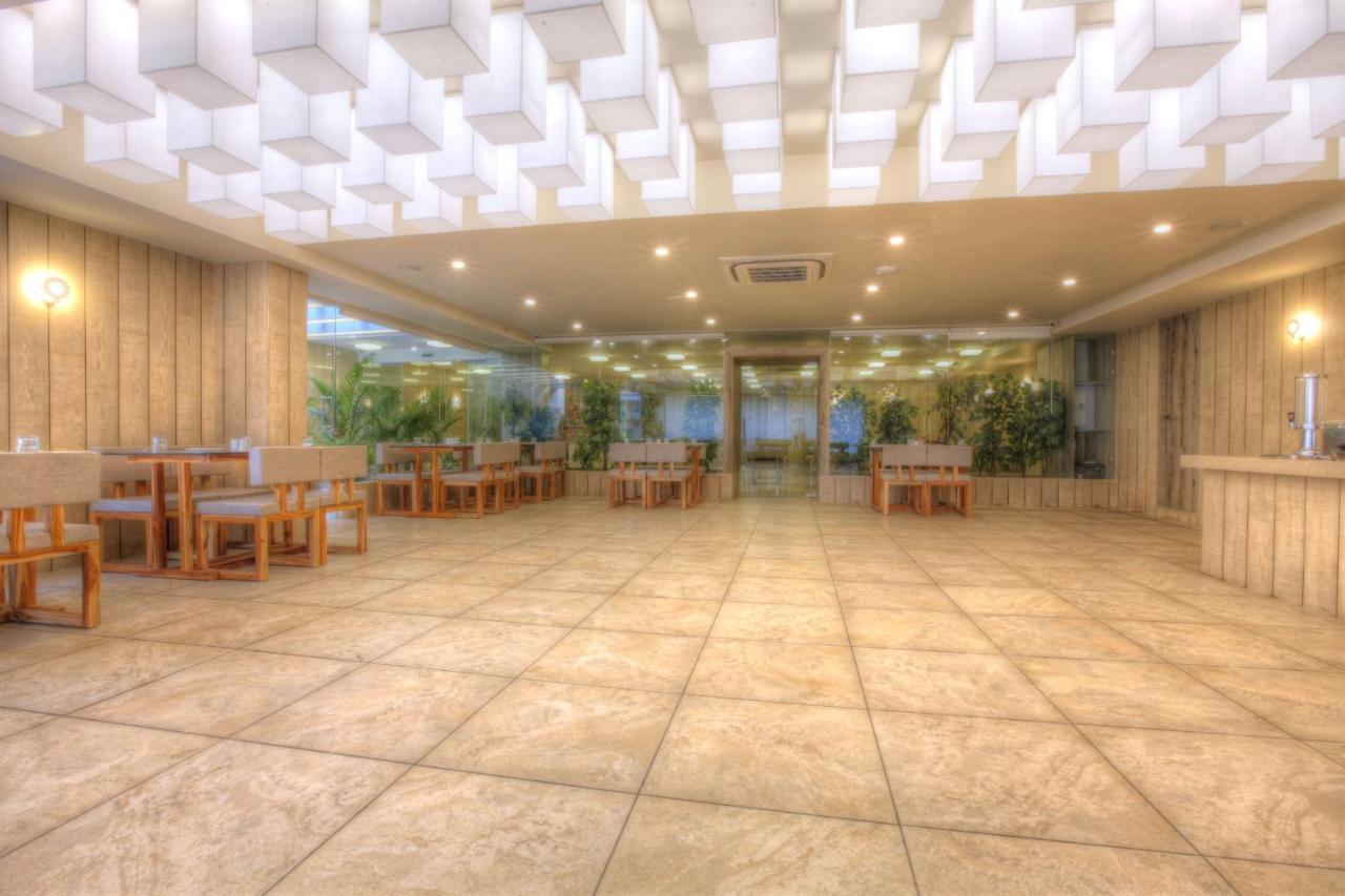 Scenaria Hotel Ahmedabad Luaran gambar