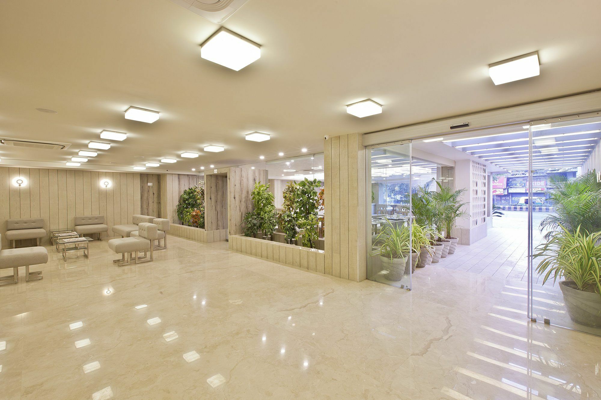 Scenaria Hotel Ahmedabad Luaran gambar