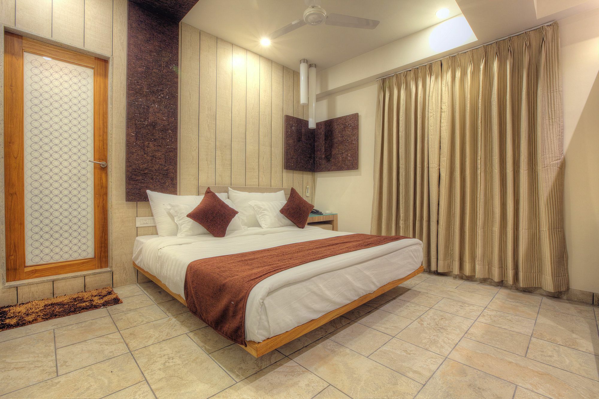 Scenaria Hotel Ahmedabad Luaran gambar